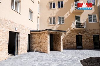 Nabízíme k prodeji světlý byt 3+kk o užitné ploše 68 m² v no