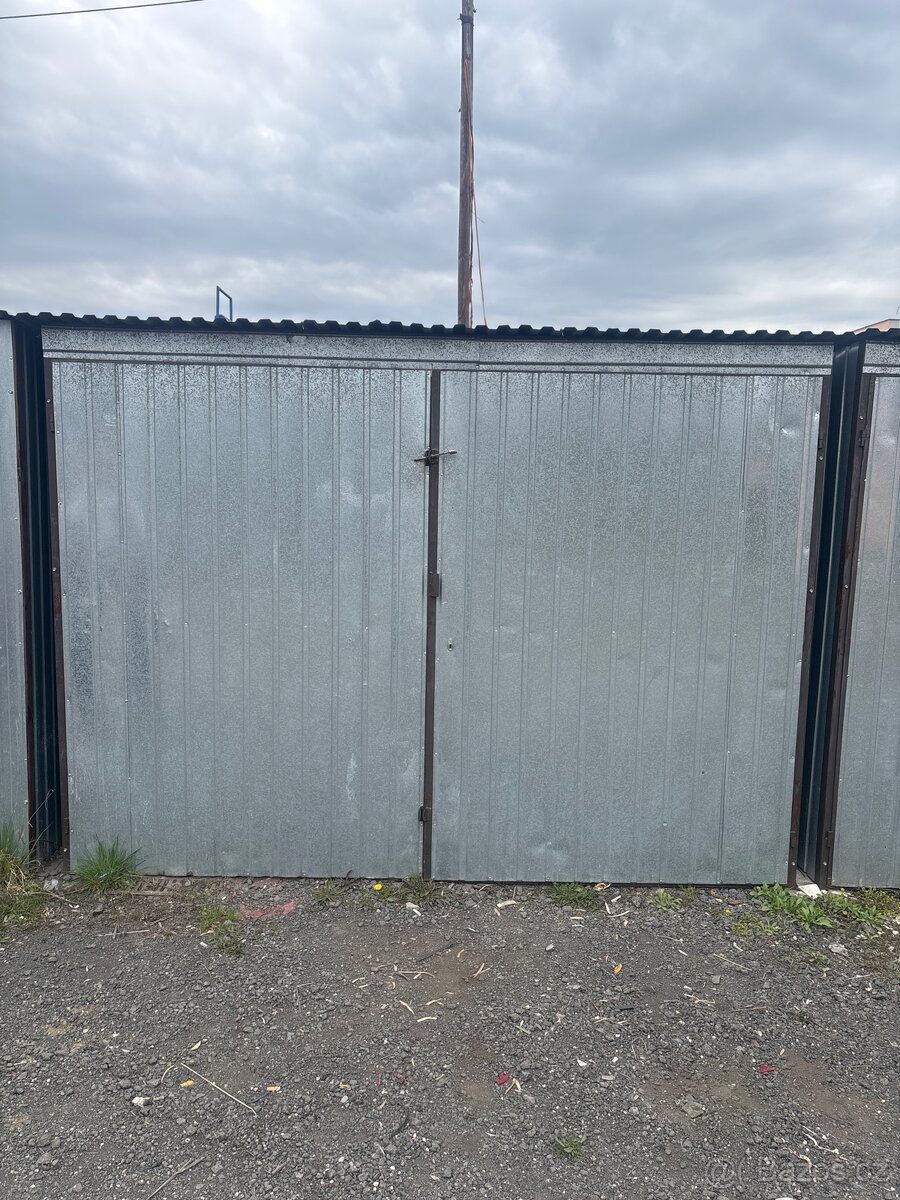 22m2 plechova garaz Jablunka