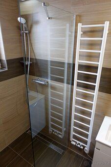 Nabízíme k pronájmu moderní byt 2+kk o velikosti 75,5 m 2 v 
