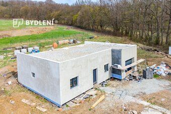 Klid, prostor pro rodinu a jistota, že vám provoz domu neukr