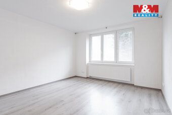 Nabízíme k pronájmu zrekonstruovaný byt 2+1 o užitné ploše 5