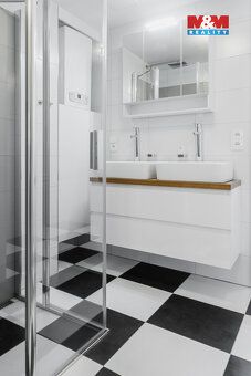 Nabízíme k pronájmu zrekonstruovaný byt 2+1 o užitné ploše 5