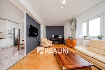 Ev.č. 01193 Nabízíme prodej atypického bytu v osobním vlastn