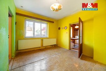 Nabízíme k prodeji rodinný dům v klidné obci Chornice nedale