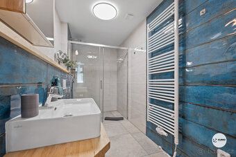 Nabízíme rekreační nemovitost o dispozici 5+KK, stojící na p