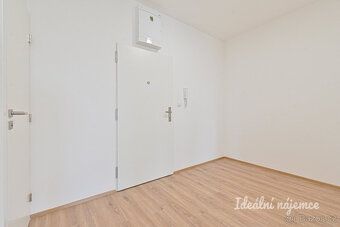 K dlouhodobému podnájmu nabízíme moderní byt o dispozici 2+k