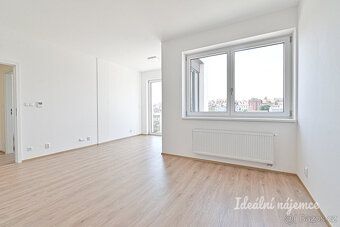K dlouhodobému podnájmu nabízíme moderní byt o dispozici 2+k