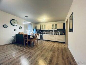 Nabízím k pronájmu útulný byt 1+1 o velikosti 36 m² na ulici