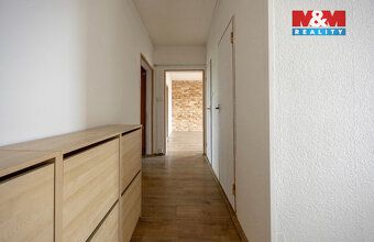 Nabízíme k prodeji byt 3+1 o výměře 75 m² v Bruntále, na uli