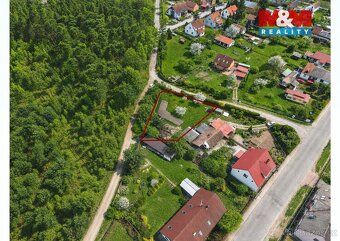 Nabízíme k prodeji dvě parcely o celkové výměře 914 m² v k. 