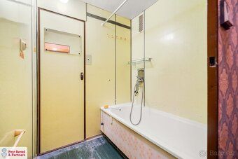 Ev.č. 00163 Představte si místo v Praze, kde máte všechno po