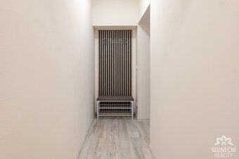 Nabízíme k pronájmu nově zrekonstruovaný byt o dispozici 1+1