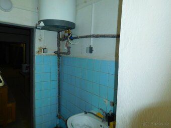 Pronájem skladovacího, výrobního prostoru o výměře 80 m2 v 1