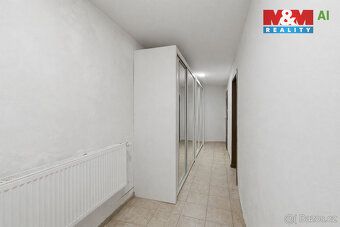 Hledáte dům na polosamotě s pozemkem a přesto nedaleko obce?