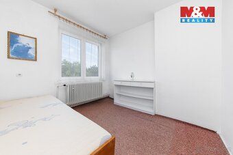 Prodej rodinné vily 4+1 s balkonem, na pozemku 1510 m² s uži