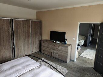 Nabízíme prodej rodinného domu o dispozici 5+1 s garáží v ob