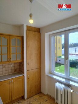 Nabízíme k prodeji prostorný byt 2+1 o užitné ploše 50 m² v 