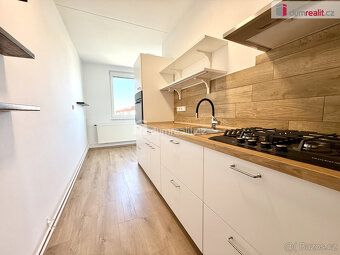 +popl. 3700, , Základní popis:
pronájem bytu s dispozicí 2+1