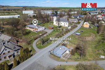 Nabízíme k prodeji cihlovou komerční nemovitost o užitné plo