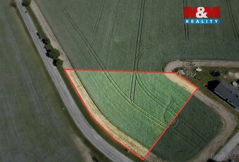 Nabízíme vám ke koupi atraktivní pozemek o výměře 2367 m² v 