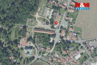 Nabízíme k prodeji atraktivní investiční nájemní dům ve Svoj