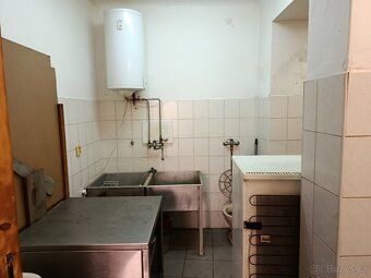 Pronajmu zařízenou restauraci s kuchyní v Č. Budějovicích, k