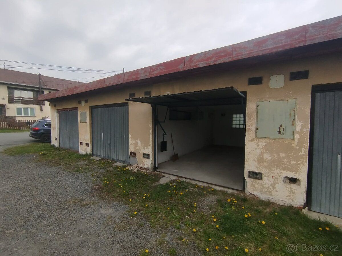 Představujeme Vám tuto garáž k pronájmu, nacházející se na k