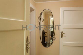 Nabízíme k pronájmu zařízený byt 1kk (35m²) v cihlovém domě 