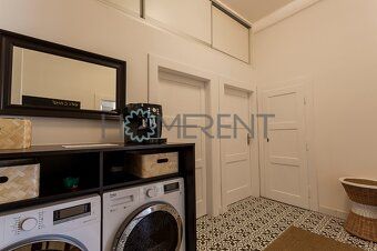 Nabízíme k pronájmu zařízený byt 1kk (35m²) v cihlovém domě 