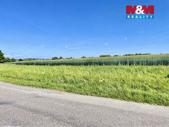 Nabízíme vám ke koupi atraktivní pozemek o výměře 2367 m² v 