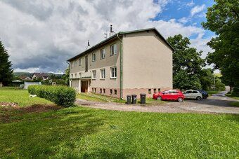 Nabízíme k prodeji byt 2+1 v OV o výměře 57,6m2 a podlahové 