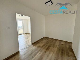Ev.č. 01092 Nabízíme k pronájmu moderní byt 2+1 v centrální 