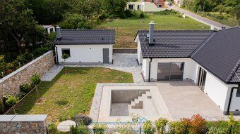 K prodeji nabízíme rodinný dům, 186m2, dokončený v absolutní