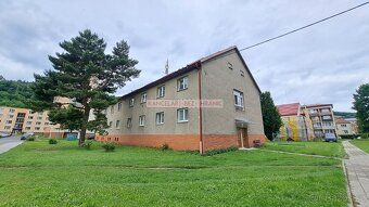Pronájem bytu 1+1 ve vyhledávané lokalitě Na Hrázi, Vsetín
N
