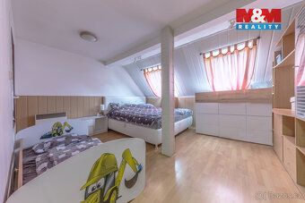 Exkluzivně nabízíme prodej rodinného domu o ploše 190 m² v u