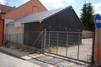 Pronájem nebytových prostor k využití dílny nebo skladu o ve