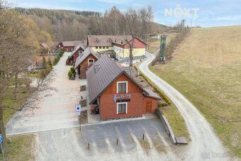 Zavedený apartmánový dům v Jeseníkách: 5 apartmánů, vysoká o