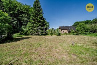 Stavební pozemek 1 027 m² v Chotěbuzi – Podoboře | Klid, sou