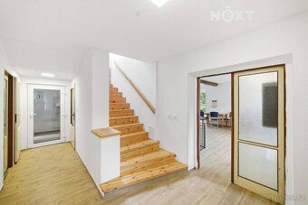 Dům, který má vlastní kus údolí. 5+kk, 152 m², sklep 16 m², 