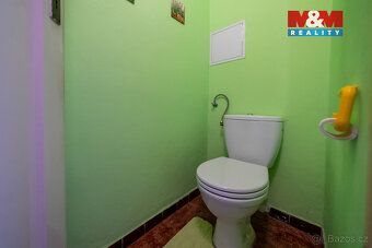 Nabízíme k prodeji světlý byt 2+1 v cihlovém domě v žádané l