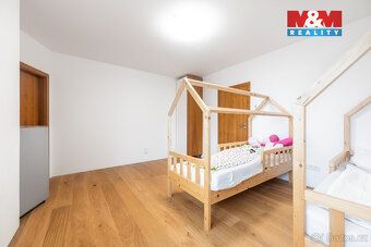 Prodej novostavby rodinného domu o dispozici 10+kk a užitné 