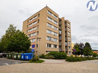 Ve výhradním zastoupení majitele nabízím k prodeji prostorný