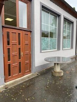 Nabizim k pronajmu prostor o rozloze 150m2 ideální pro uskla