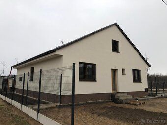 Úsporné bydlení Opava s.r.o. Stavíme moderní dřevostavby pro