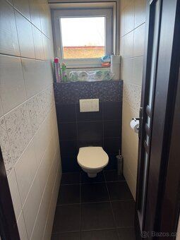 🏡 PRENÁJOM SAMOSTATNÉHO POSCHODIA RODINNÉHO DOMU – 120 m² – 