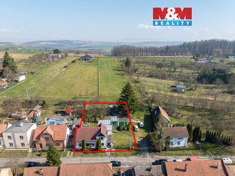 Nabízím tradiční hanácký venkovský dům - řadová zástavba s u