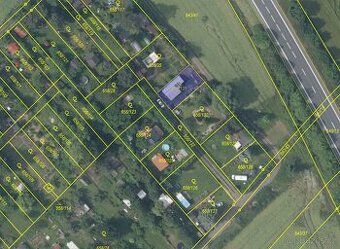 Nabízím k prodeji velký pozemek o celkové výměře 9 186 m² v 