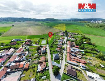 Nabízíme ke koupi jedinečný pozemek v obci Malhostovice, urč
