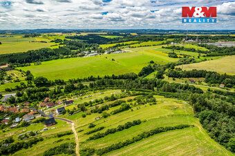 Nabízíme k prodeji stavební pozemek o ideálních 1000 m² v ma