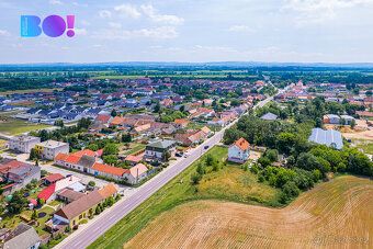 BO! Vám exkluzivně nabízí k prodeji stavební pozemek, dle úz